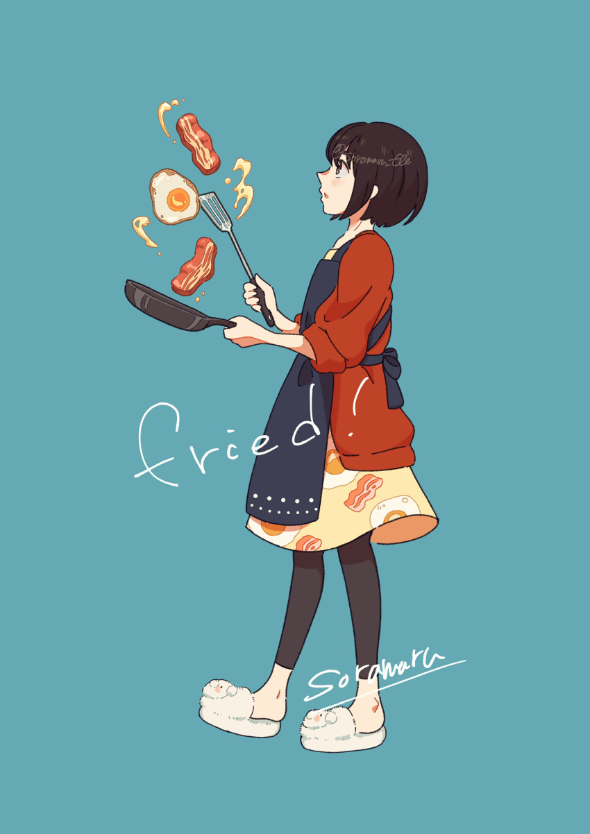 1girl apron aqua_background artist_name bacon black_apron black_eyes black_hair commentary_request cooking dress english_text food food_print fried_egg from_side full_body highres holding holding_pan holding_spatula jacket open_clothes open_jacket original print_dress red_jacket short_hair simple_background solo soramaru_ell spatula standing twitter_username watermark yellow_dress