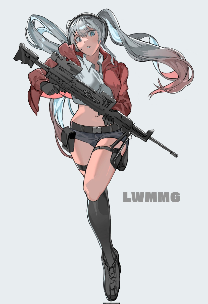 1girl belt black_belt black_footwear black_gloves black_socks blue_eyes character_name collared_shirt full_body girls_frontline gloves grey_background grey_hair gun hair_between_eyes headset highres holding holding_gun holding_weapon jacket long_hair long_sleeves looking_at_viewer lwmmg_(girls'_frontline) machine_gun microphone midriff navel open_clothes open_jacket parted_lips red_jacket shirt shorts simple_background socks solo standing standing_on_one_leg teeth thigh_strap twintails weapon white_shirt yongsadragon