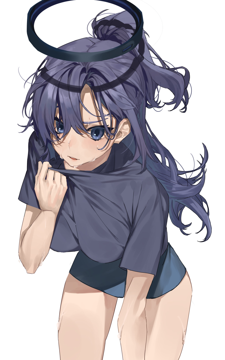 1girl absurdres black_halo black_shirt blue_archive clothes_lift cowboy_shot gym_shirt gym_uniform halo highres leaning_forward lifted_by_self long_hair mechanical_halo minchodam official_alternate_costume purple_hair shirt shirt_lift sweat violet_eyes white_background wiping_sweat yuuka_(blue_archive) yuuka_(track)_(blue_archive)