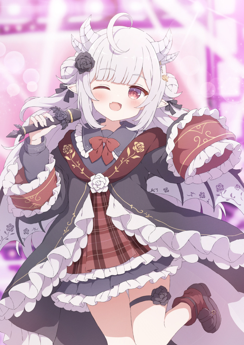 1girl blush commentary_request commission double_bun fang foot_up grey_hair hair_bun highres holding holding_microphone horns idol indie_virtual_youtuber layered_sleeves long_hair long_sleeves looking_at_viewer microphone one_eye_closed open_mouth pointy_ears red_eyes skeb_commission skin_fang sleeves_past_fingers sleeves_past_wrists solo thigh_strap tyakomes variant_set white_hair white_horns