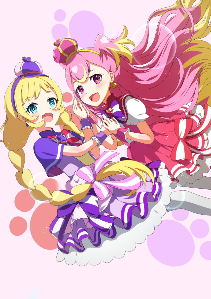 2girls :d blonde_hair blue_eyes blush bow capelet commentary_request crown cure_friendy cure_wonderful dress feet_out_of_frame hat heart highres inukai_iroha inukai_komugi long_hair low_twintails mini_crown mini_hat multicolored_hair multiple_girls pink_background pink_dress pink_hair pleated_dress precure puffy_short_sleeves puffy_sleeves purple_capelet purple_dress short_sleeves smile striped_bow thigh-highs tsuyukina_fuzuki twintails two-tone_hair very_long_hair violet_eyes white_headwear white_thighhighs wonderful_precure! wrist_cuffs