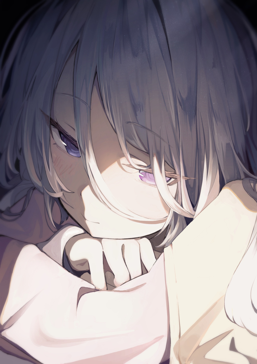 1girl absurdres blue_archive blush close-up closed_mouth half-closed_eyes highres hina_(blue_archive) hina_(pajamas)_(blue_archive) long_hair long_sleeves looking_at_viewer official_alternate_costume pajamas pink_pajamas rotroto solo upper_body violet_eyes white_hair
