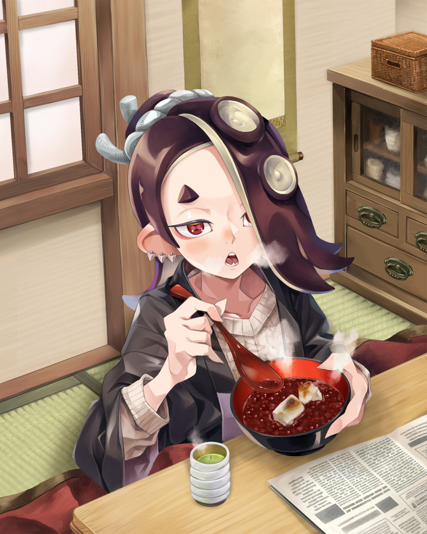 1girl bowl cephalopod_eyes collarbone commentary_request eyelashes food hair_over_one_eye highres holding holding_spoon indoors jajanome medium_hair newspaper open_mouth red_eyes redhead shiver_(splatoon) solo splatoon_(series) splatoon_3 spoon steam teeth tentacle_hair thick_eyebrows tooth_earrings