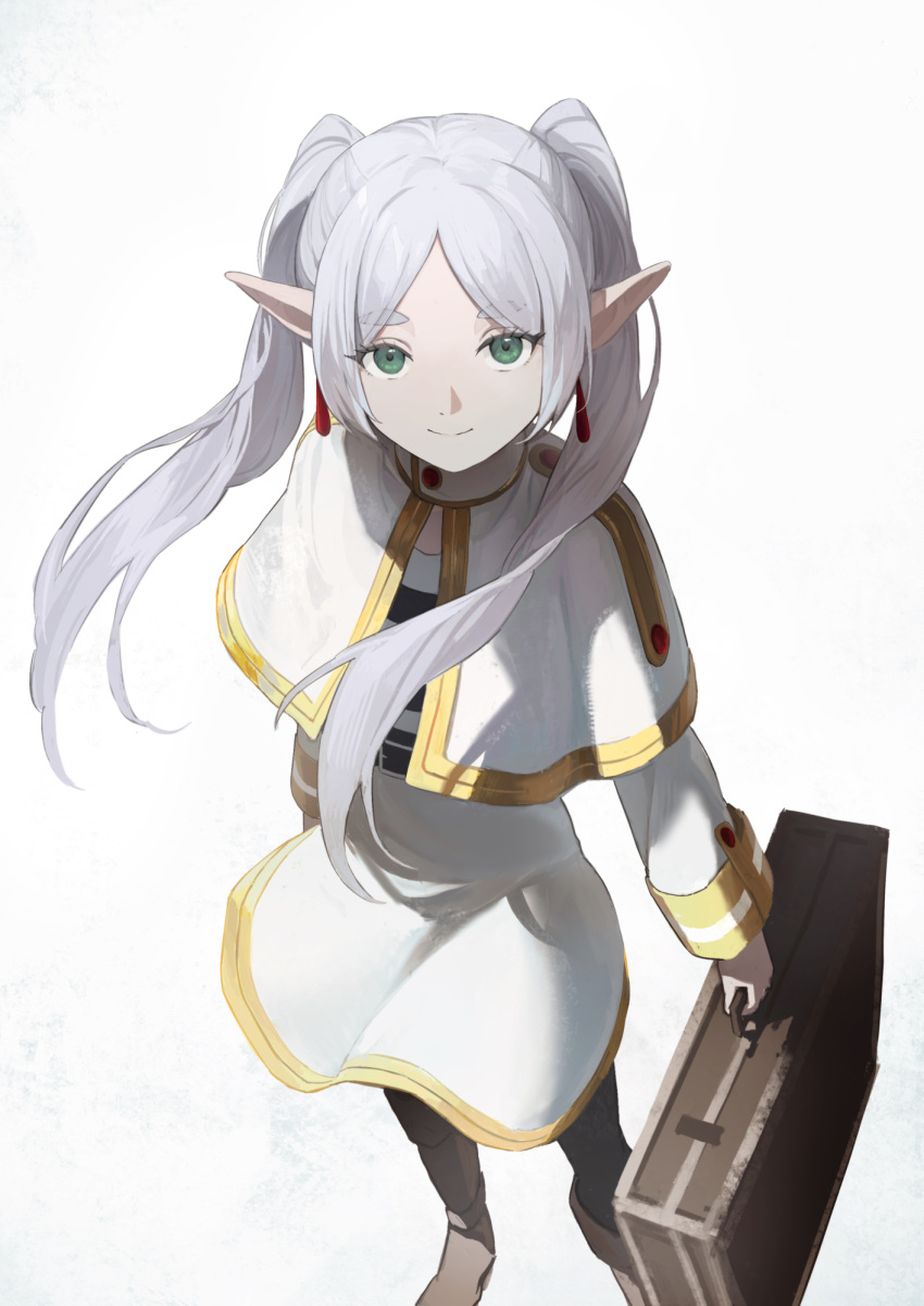 1girl capelet closed_mouth commentary_request dress earrings frieren full_body green_eyes grey_hair highres holding_case jewelry long_hair long_sleeves looking_at_viewer looking_up nekoreito pointy_ears simple_background smile solo sousou_no_frieren standing suitcase twintails white_background white_capelet white_dress