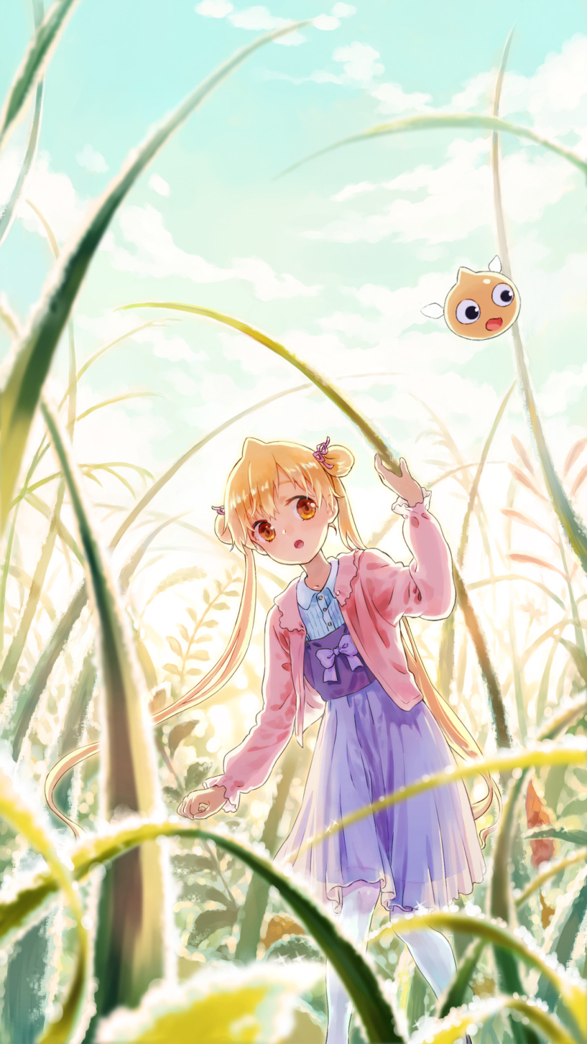 1girl :o arm_up blonde_hair bow brown_eyes buttons clouds collared_dress commentary_request creature day dew_drop double_bun dress dress_bow grass green_sky hair_bun highres jacket long_hair long_sleeves looking_to_the_side mini_person minigirl moekon open_mouth original outdoors pink_jacket purple_bow purple_dress purple_sash sash sky solo standing water_drop