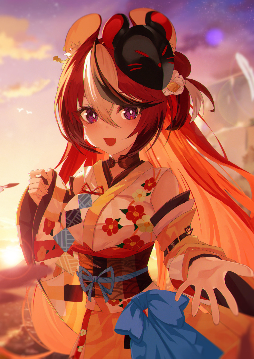 1boy absurdres animal_ears black_hair blue_sky breasts clouds cloudy_sky evening hakos_baelz hakos_baelz_(new_year) highres hololive hololive_english japanese_clothes jiang_ye_kiri kimono large_breasts long_hair long_sleeves looking_at_viewer mouse_ears mouse_girl multicolored_hair open_mouth redhead sky smile standing violet_eyes virtual_youtuber white_hair