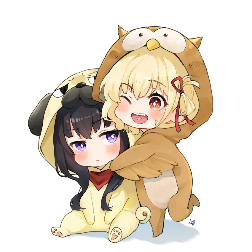 animal_hood black_hair blonde_hair blush bright_pupils chibi closed_mouth commentary cosplay full_body highres hood hug inoue_takina kigurumi long_hair looking_at_another lucferz lycoris_recoil medium_hair nishikigi_chisato one_eye_closed open_mouth red_eyes simple_background violet_eyes white_background white_pupils yuri