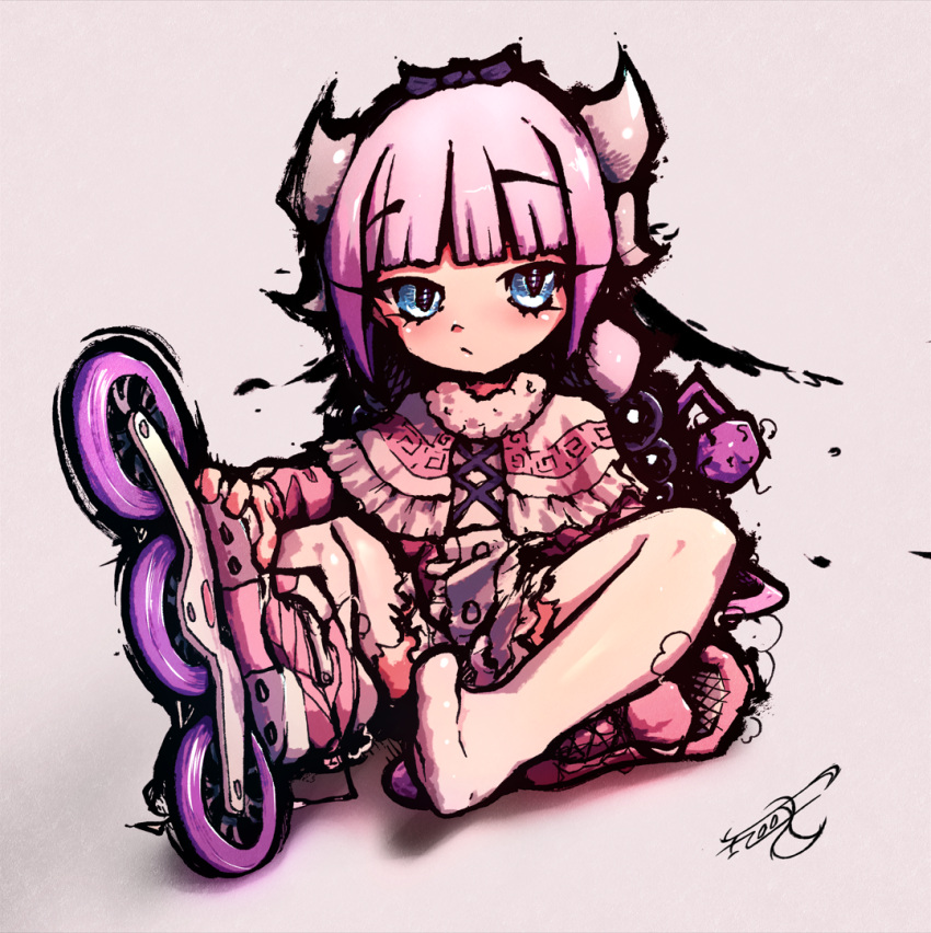 1girl beads black_hairband blue_eyes blunt_bangs blush bohegao capelet closed_mouth dragon_girl dragon_horns feet floofsmear frilled_capelet frills full_body gradient_hair hair_beads hair_ornament hairband horns inline_skates kanna_kamui kobayashi-san_chi_no_maidragon legs loli low_twintails mixed_media multicolored_hair pink_hair purple_hair roller_skates simple_background sitting skates socks solo tail thick_outlines thigh-highs twintails two-tone_hair white_background white_socks white_thighhighs