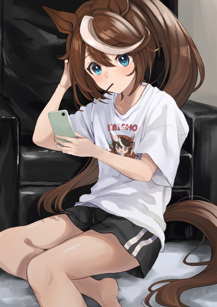 1girl absurdres alternate_costume animal_ears barefoot black_shorts blush brown_hair cellphone commentary_request couch food food_in_mouth highres holding holding_phone horei_tsuna horse_ears horse_girl horse_tail indoors long_hair multicolored_hair on_ground phone pocky pocky_in_mouth ponytail shirt shorts sitting smartphone solo streaked_hair symboli_rudolf_(umamusume) tail tokai_teio_(umamusume) umamusume w white_hair white_shirt yokozuwari