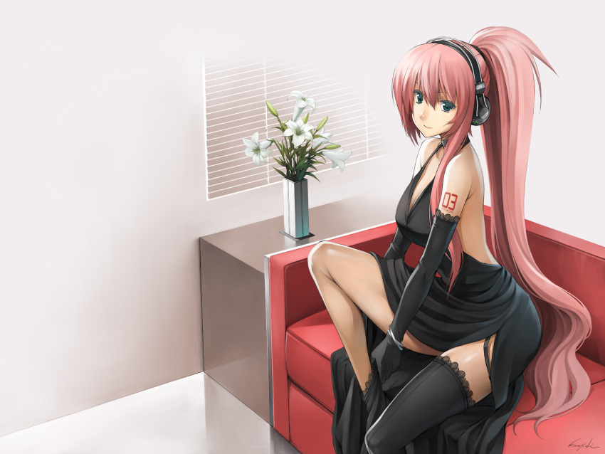 alternate_hairstyle aqua_eyes bare_shoulders black_dress black_legwear bracelet breasts couch dress elbow_gloves flower gloves halterneck headphones highres jewelry kurojishi lace lace-trimmed_thighhighs large_breasts lily_(flower) long_hair megurine_luka pink_hair ponytail sitting smile solo thighhighs very_long_hair vocaloid