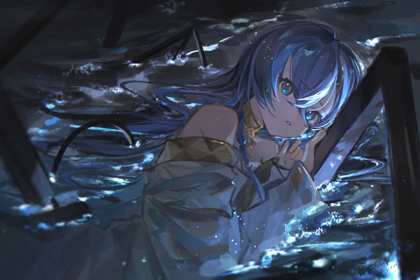 1girl 37_(reverse:1999) artist_name bare_shoulders blue_eyes blue_hair dated geometric_solid geshi_era gold_choker highres light_particles long_hair looking_at_viewer lying night on_side parted_lips partially_submerged reverse:1999 signature solo toga upper_body water