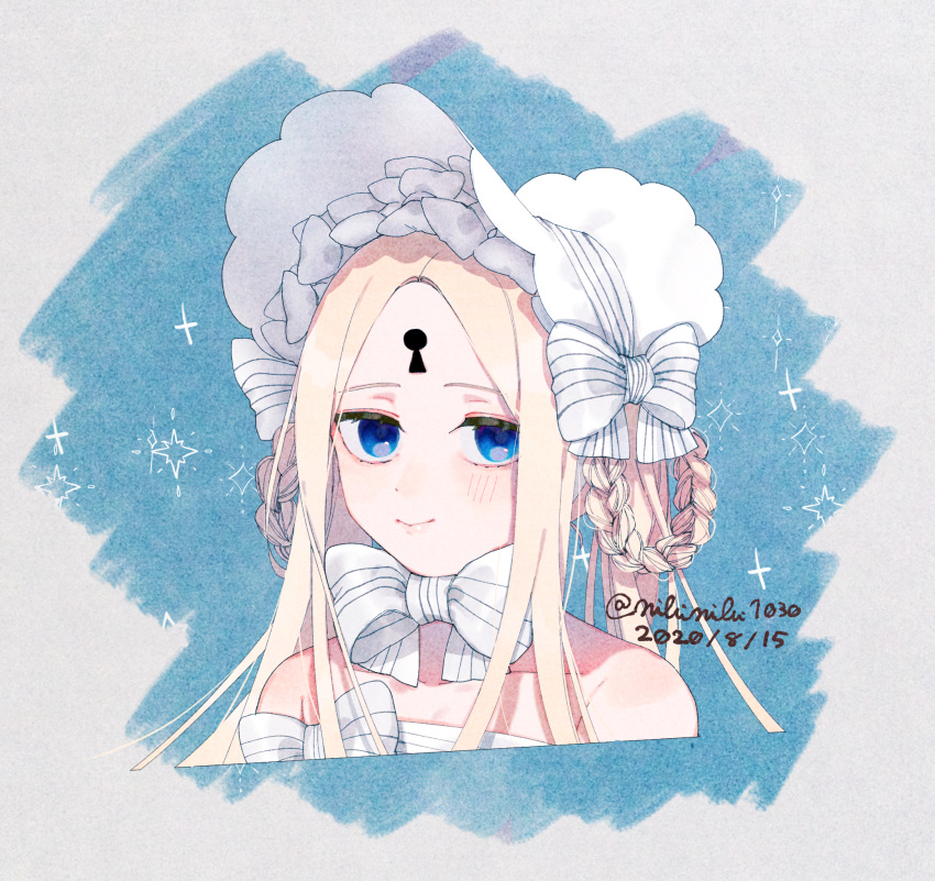 1girl abigail_williams_(fate) abigail_williams_(swimsuit_foreigner)_(fate) abigail_williams_(swimsuit_foreigner)_(third_ascension)_(fate) bare_shoulders blonde_hair blue_background blue_eyes bonnet bow bowtie braided_hair_rings closed_mouth cropped_shoulders dated fate/grand_order fate_(series) forehead grey_background hat hat_bow highres keyhole light_blush long_hair looking_at_viewer looking_to_the_side nibinibi1030 parted_bangs smile solo twitter_username two-tone_background white_bow white_bowtie white_headwear