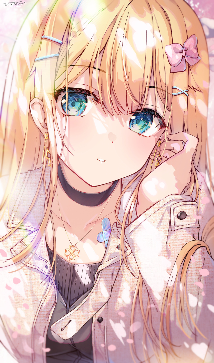 1girl black_choker black_shirt blonde_hair blue_eyes blush bow brown_jacket choker collarbone commentary_request earrings hair_between_eyes hair_bow hair_ornament hairclip highres inagaki_minami jacket jewelry long_hair long_sleeves looking_at_viewer open_clothes open_jacket parted_lips pink_bow shirt signature solo sousouman twinbox_school upper_body