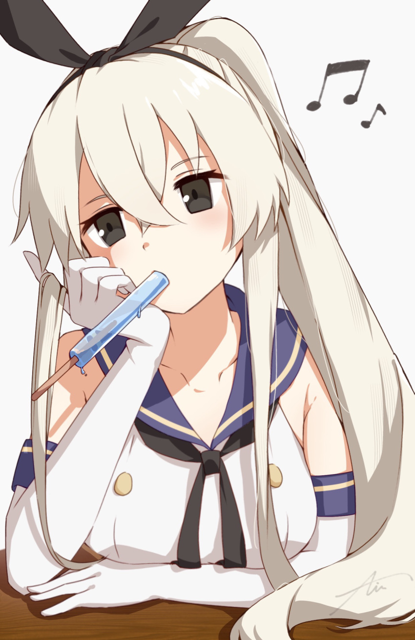 1girl alternate_hairstyle beamed_eighth_notes blonde_hair blue_sailor_collar breasts collarbone eating eighth_note elbow_gloves food gloves grey_hair hair_between_eyes highres ice_cream_(aisu_aisu_9898) kantai_collection long_hair medium_breasts mouth_hold musical_note ponytail popsicle sailor_collar school_uniform serafuku shimakaze_(kancolle) sidelocks simple_background sleeveless solo upper_body white_background white_gloves
