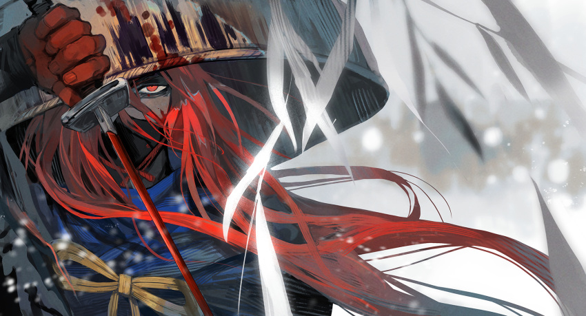 1boy blood blood_on_clothes blue_cloak blurry cloak commentary depth_of_field fate/grand_order fate_(series) highres holding holding_sword holding_weapon lack long_hair looking_at_viewer male_focus mask mouth_mask okada_izou_(fate) okada_izou_(second_ascension)_(fate) red_eyes redhead sandogasa snow solo sword weapon