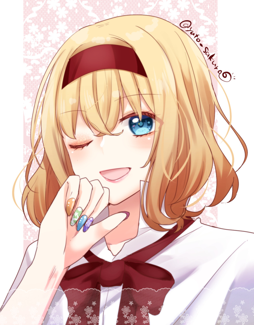 1girl ;d alice_margatroid artist_name blonde_hair blue_eyes bow hairband highres looking_at_viewer medium_hair one_eye_closed open_mouth red_bow red_hairband red_lips sakura_yuto shirt smile solo touhou twitter_username upper_body white_shirt