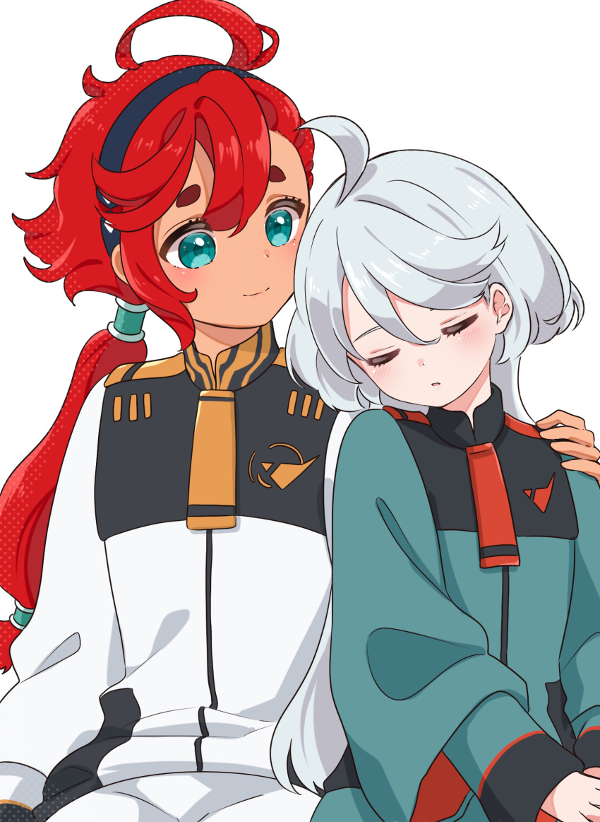 2girls ahoge asticassia_school_uniform black_hairband blue_eyes closed_eyes closed_mouth commentary_request cowlick dot_nose green_jacket grey_hair gundam gundam_suisei_no_majo hair_between_eyes hairband hand_on_another's_shoulder highres jacket light_blush long_hair long_sleeves low_ponytail miorine_rembran multiple_girls parted_lips redhead sakura_mochi_(kanade-8961-uriuri) school_uniform short_eyebrows shorts shoulder_boards side-by-side simple_background sleeping smile split_mouth suletta_mercury thick_eyebrows very_long_hair white_background white_jacket white_shorts wide_sleeves
