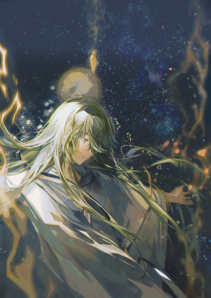 1other absurdres androgynous arabian_clothes cangchen enkidu_(fate) enkidu_(weapon)_(fate) fate/grand_order fate_(series) green_eyes green_hair hair_between_eyes highres jewelry long_hair long_sleeves necklace robe solo toga white_robe
