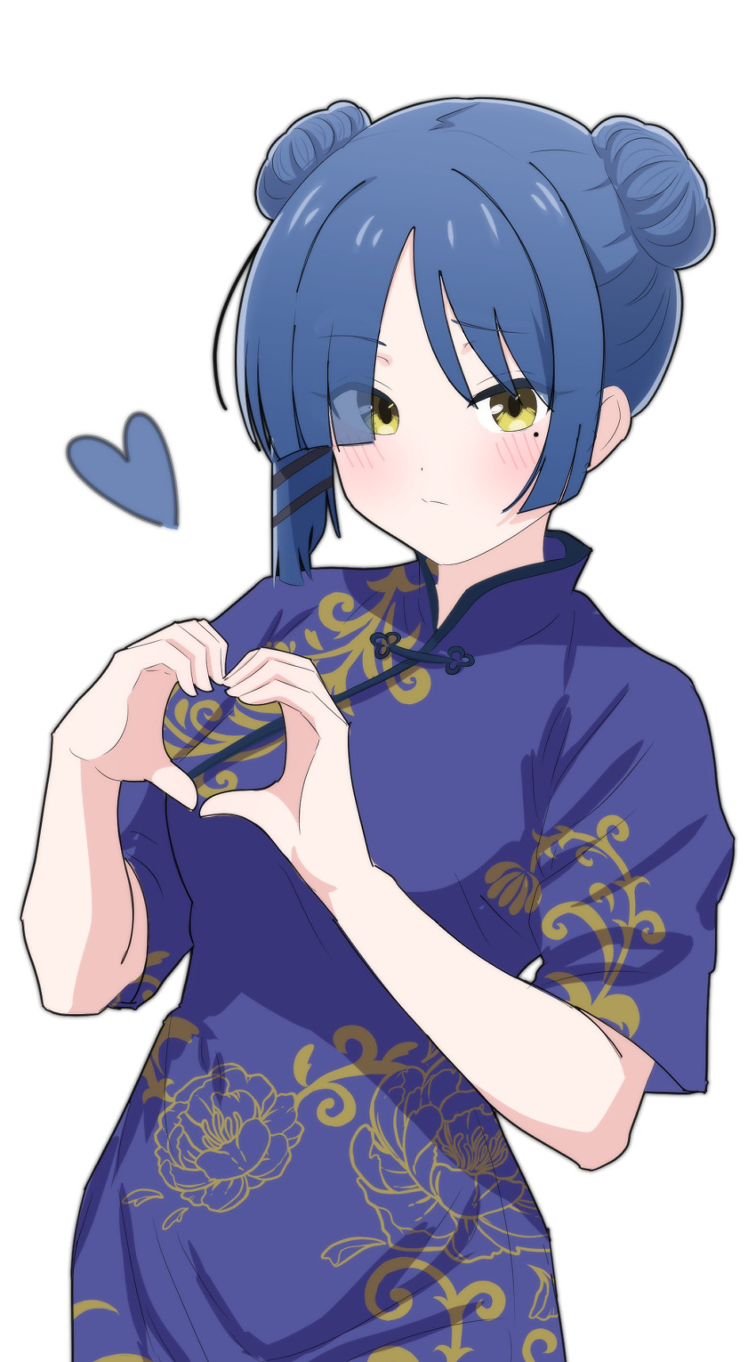 1girl 8-sun absurdres blue_dress blue_hair blush bocchi_the_rock! china_dress chinese_clothes dress hair_ornament hairclip heart heart_hands highres looking_at_viewer mole mole_under_eye short_hair short_sleeves simple_background solo standing upper_body white_background yamada_ryo yellow_eyes