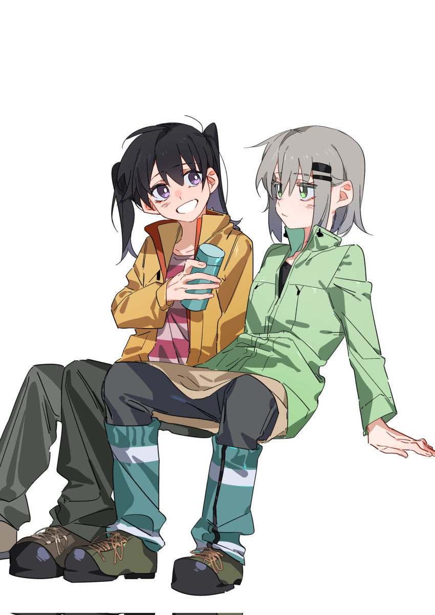 2girls black_hair boots bright_pupils closed_mouth commentary corrupted_twitter_file full_body gaiters green_eyes green_footwear green_jacket green_pants grey_hair grey_pants grin hair_ornament hairclip hashtag-only_commentary highres holding_thermos jacket kuraue_hinata long_hair long_sleeves medium_hair molu_stranger multiple_girls open_mouth pants pink_shirt shirt simple_background sitting smile striped_clothes striped_shirt twintails violet_eyes white_background white_pupils yama_no_susume yellow_jacket yukimura_aoi