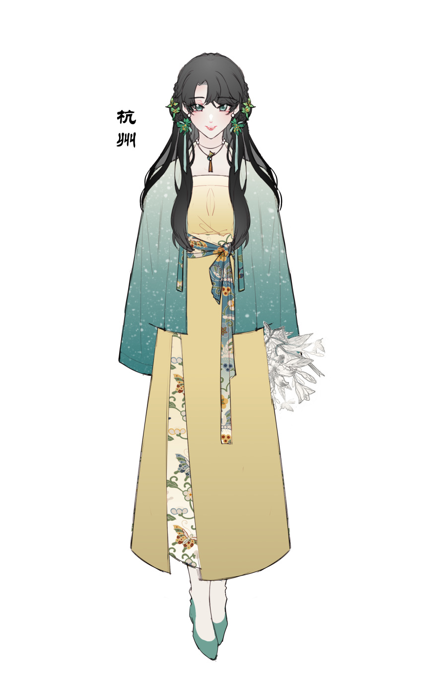 1girl absurdres black_hair chinese_clothes chinese_commentary chinese_text dress duijin_ruqun earrings floral_print flower flower_in_eye full_body green_footwear grin hair_flower hair_ornament hanfu highres holding holding_flower jewelry lips long_hair long_sleeves looking_at_viewer necklace original qiushiri simple_background smile solo standing symbol_in_eye translated white_background yellow_dress