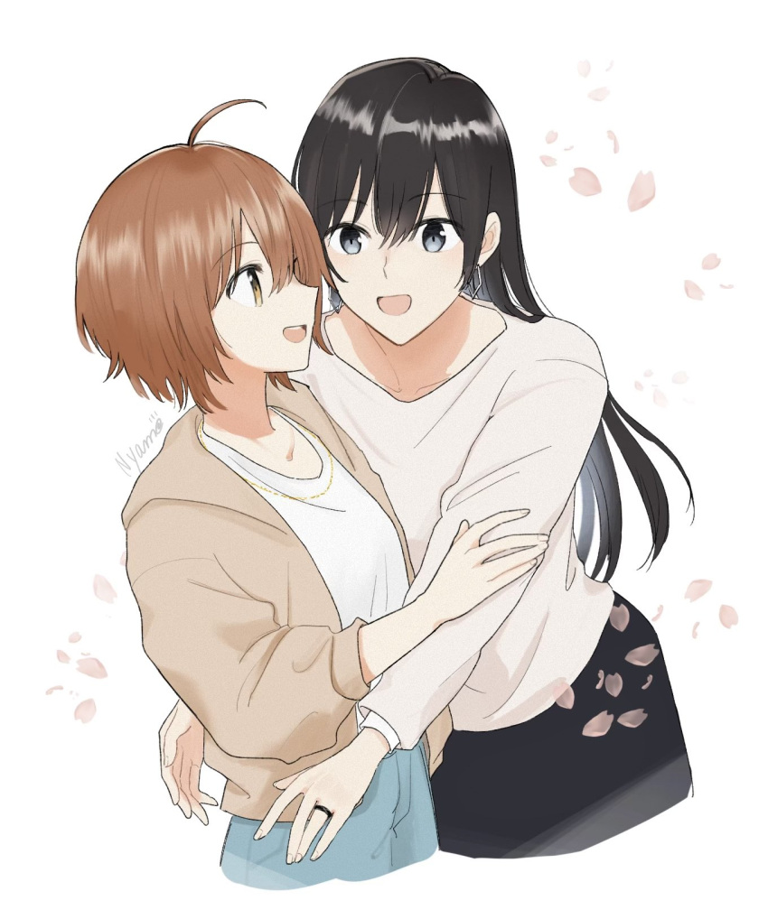 2girls ahoge artist_name black_hair blue_eyes commentary earrings fingernails hand_on_another's_arm highres jewelry koito_yuu long_hair long_sleeves multiple_girls nanami_touko necklace nyamo open_mouth orange_eyes orange_hair petals ring short_hair upper_body white_background yagate_kimi_ni_naru