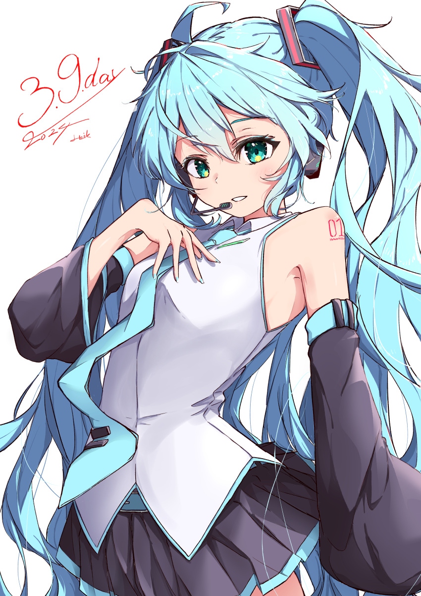 1girl 39 2024 absurdres arm_tattoo black_skirt black_sleeves blue_hair blue_necktie collared_shirt dated detached_sleeves floating_hair green_eyes haika_iwatsuki hair_between_eyes hatsune_miku headset highres leaning_back long_hair long_sleeves microphone miku_day miniskirt necktie number_tattoo parted_lips pleated_skirt shirt signature skirt sleeveless sleeveless_shirt solo standing tattoo twintails very_long_hair vocaloid white_background white_shirt wing_collar