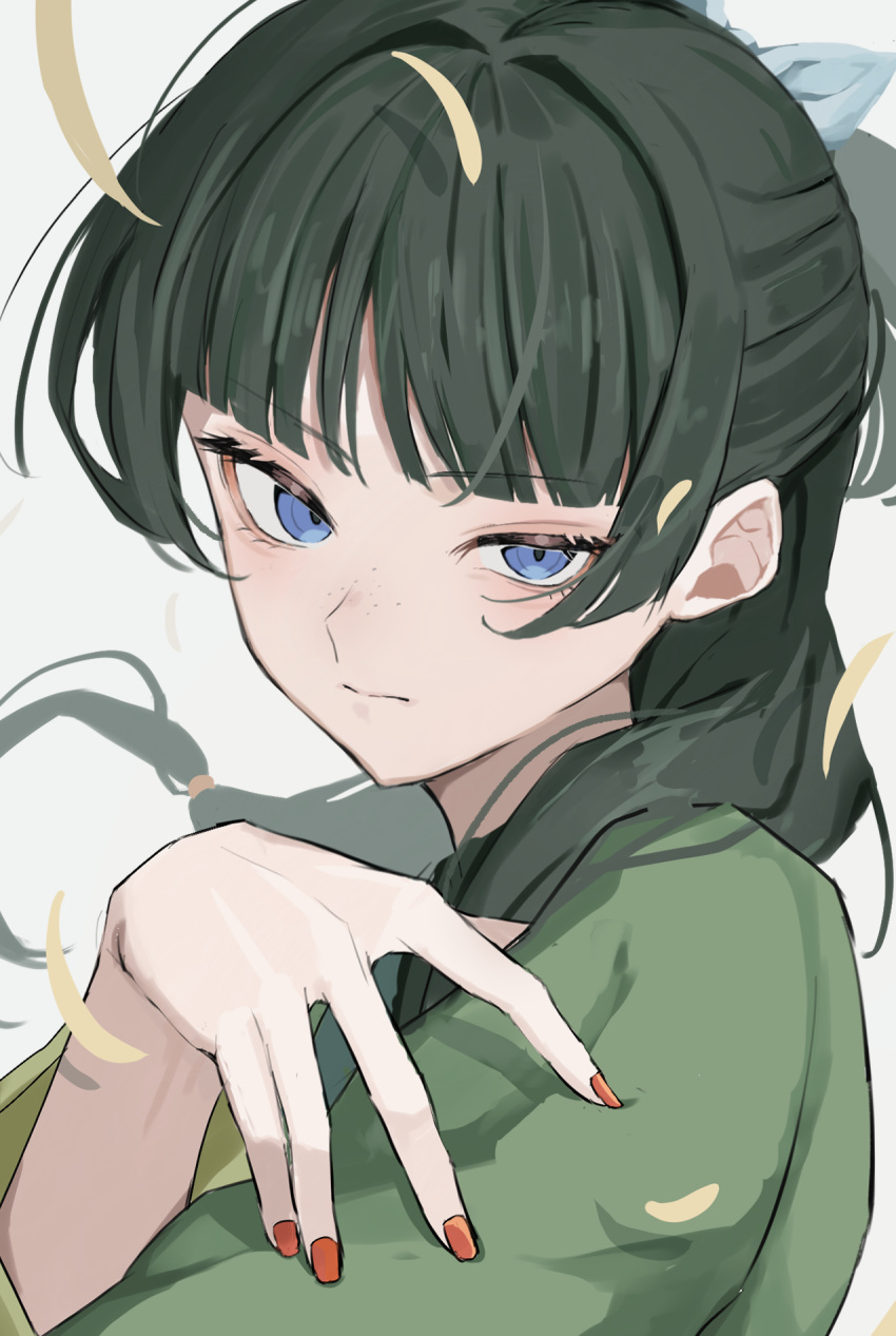 1girl blue_bow blue_eyes blunt_bangs bow chinese_clothes freckles green_hair green_hanfu hair_bow half_updo hand_on_own_arm hanfu highres kusuriya_no_hitorigoto long_hair looking_at_viewer maomao_(kusuriya_no_hitorigoto) mayoni portrait red_nails simple_background solo uneven_eyes