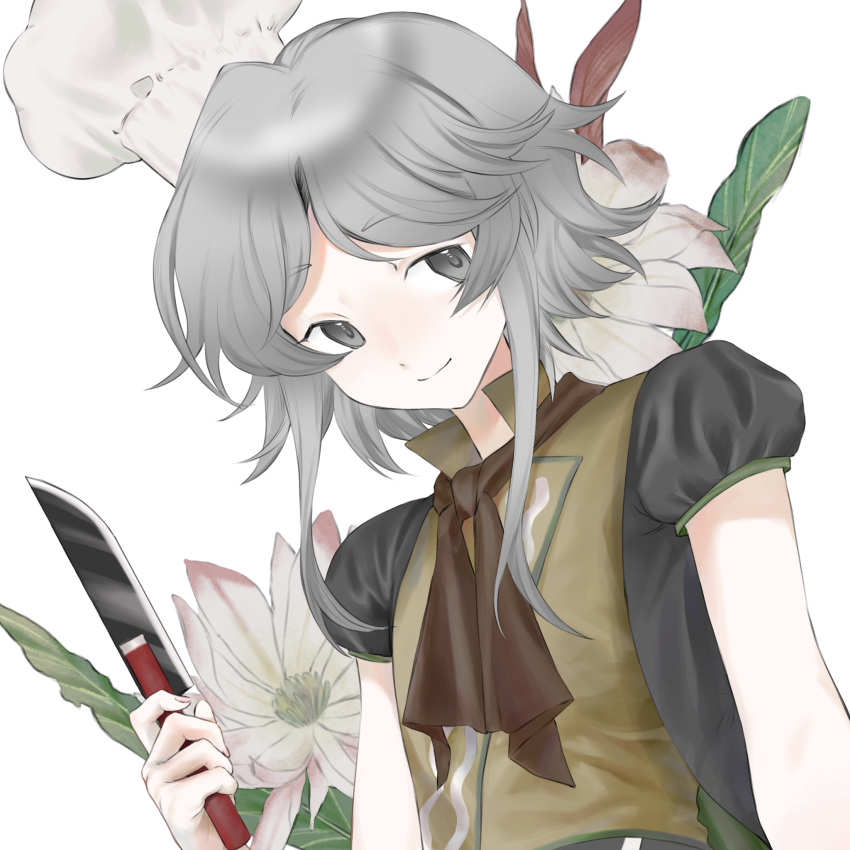 1other androgynous black_ribbon book_of_the_cafe chinese_commentary closed_mouth commentary_request flower gas_wf green_trim grey_eyes grey_hair highres holding holding_knife houlen_yabusame houlen_yabusame_(chef_form) knife len'en neck_ribbon other_focus puffy_short_sleeves puffy_sleeves ribbon short_hair_with_long_locks short_sleeves simple_background smile solo upper_body white_background white_flower
