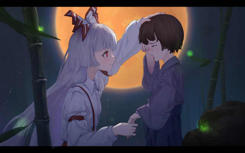 1boy 1girl arm_strap bamboo black_hair bow child closed_mouth collared_shirt commentary_request crying from_side fujiwara_no_mokou grey_shirt hair_bow hand_on_another's_head highres holding_hands huge_moon letterboxed light_smile long_hair long_sleeves looking_at_another lost_child moon night open_mouth orange_moon outdoors red_bow shirt spp5566 suspenders touhou two-tone_bow upper_body very_long_hair white_bow white_shirt