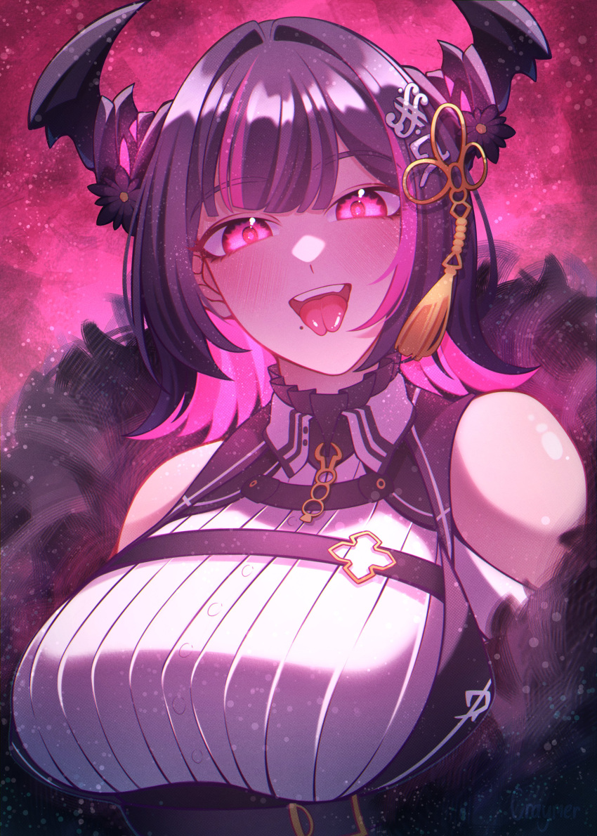 1girl absurdres aradia_ravencroft bare_shoulders black_hair breasts colored_inner_hair craymer demon_horns forked_tongue hair_ornament highres hololive hololive_english horns large_breasts long_hair looking_at_viewer mole mole_under_mouth multicolored_hair open_mouth pink_eyes short_hair smile solo tongue tongue_out upper_body virtual_youtuber
