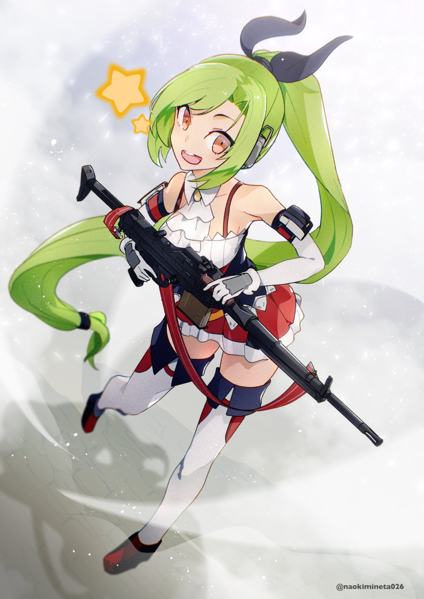 1girl aa-52 aat-52_(girls'_frontline) ascot black_bow black_footwear bow breasts full_body girls_frontline gloves green_eyes gun hair_bow highres holding holding_gun holding_weapon machine_gun mineta_naoki open_mouth orange_eyes ponytail solo teeth thigh-highs trigger_discipline twitter_username upper_teeth_only weapon white_ascot white_gloves white_thighhighs
