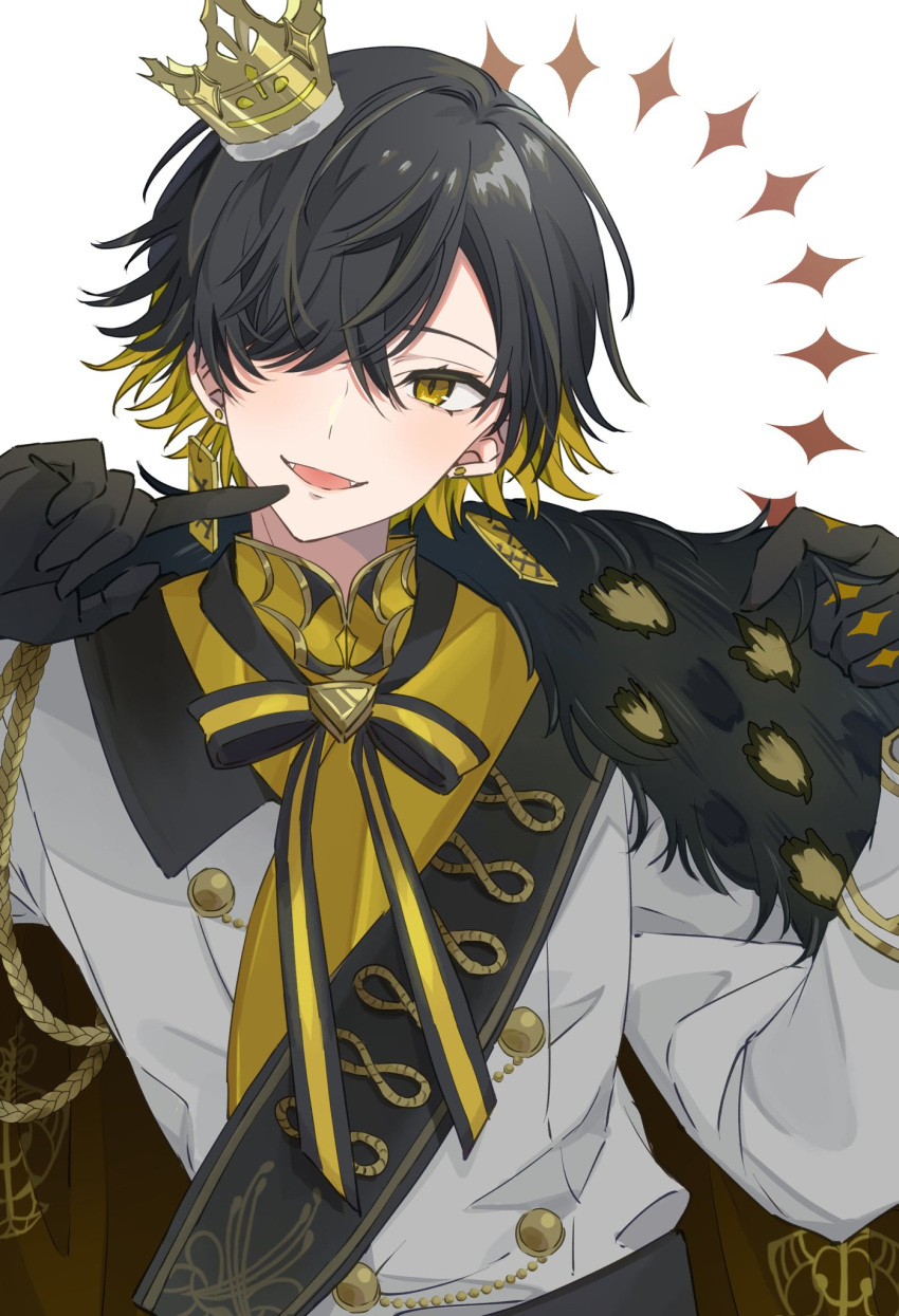 1boy bishounen black_gloves black_hair blonde_hair colored_inner_hair crown earrings eyelashes fangs finger_to_mouth gloves grey_background hair_over_one_eye highres holostars jewelry looking_at_viewer male_focus meroriimu mini_crown multicolored_hair open_mouth short_hair slit_pupils solo virtual_youtuber yatogami_fuma yellow_eyes