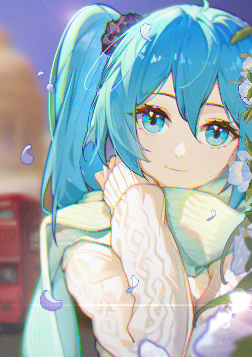 1girl absurdres black_scrunchie blue_eyes blue_hair blurry blurry_background chinese_commentary closed_mouth commentary english_commentary hair_between_eyes hair_ornament hair_scrunchie hatsune_miku highres looking_at_viewer miku_day mixed-language_commentary petals ribbed_sweater scarf scrunchie short_hair smile solo sweater twintails upper_body vocaloid white_sweater zuiai_gongzhu_dianxia