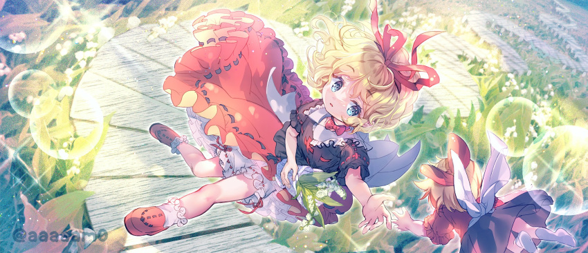 2girls @_(symbol) amo_(shibu3) black_skirt blonde_hair bloomers blue_eyes bouquet bow bubble bubble_skirt flower frilled_skirt frills hair_ribbon highres holding holding_bouquet legs lily_of_the_valley looking_at_another medicine_melancholy multiple_girls open_mouth red_footwear red_shirt ribbon shirt short_hair skirt smile socks su-san