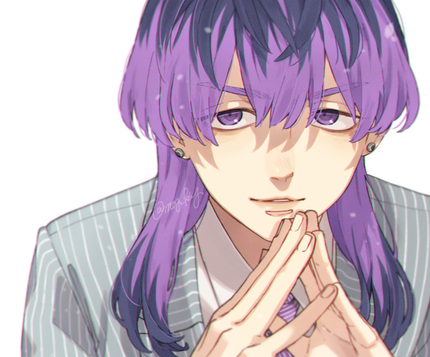 1boy blue_suit close-up collared_shirt ear_piercing haitani_rindou leaning_forward light_blue_jacket light_smile looking_at_viewer male_focus medium_hair mog_ky multicolored_hair necktie own_hands_together parted_lips piercing portrait purple_hair purple_necktie shirt simple_background solo striped_clothes suit tokyo_revengers twitter_username two-tone_hair violet_eyes white_shirt wolf_cut
