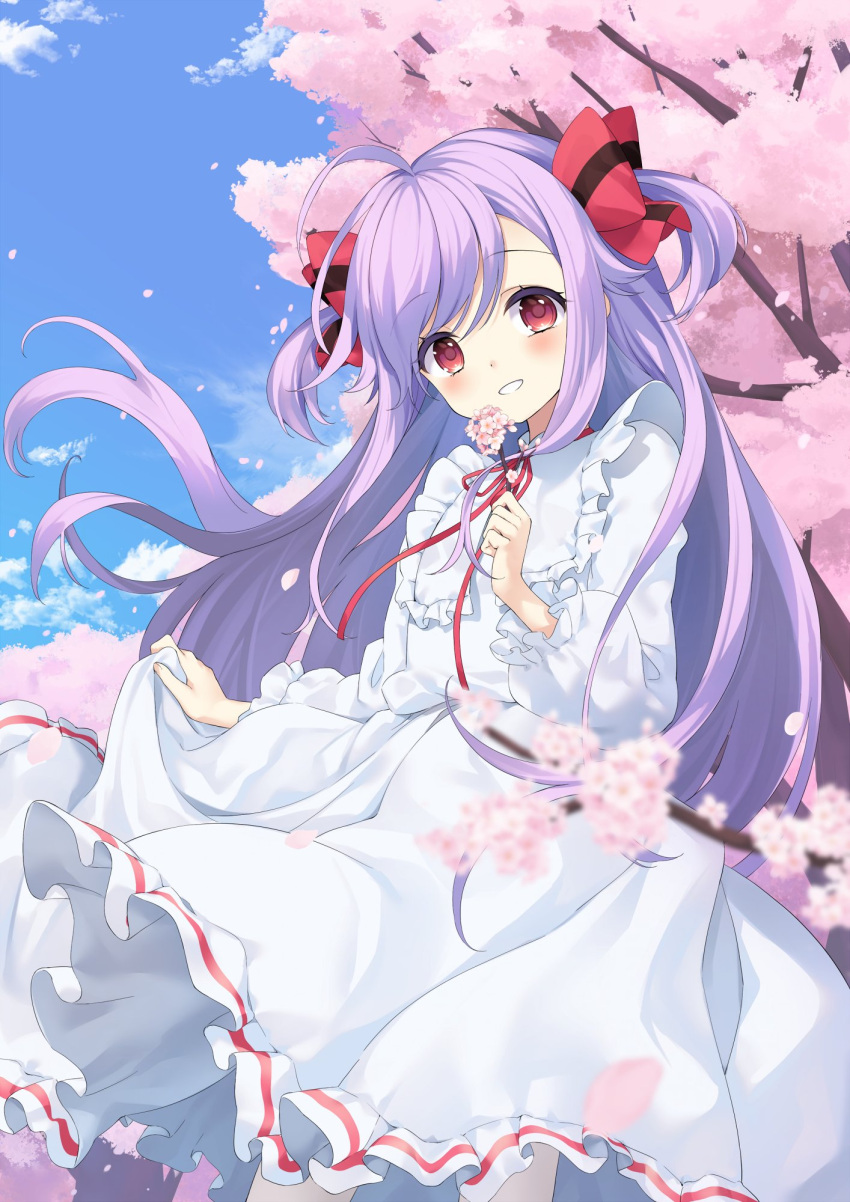 1girl blue_sky blush bow cherry_blossoms chiyonekoko colored_eyelashes commentary_request cowboy_shot falling_petals flower frilled_shirt frilled_skirt frilled_sleeves frills grin hair_bow hand_up highres holding holding_flower long_hair long_skirt long_sleeves looking_at_viewer neck_ribbon niizuma_yae petals pink_eyes pink_flower puffy_sleeves purple_hair red_bow red_ribbon ribbon shirt skirt skirt_hold skirt_set sky smile solo striped_bow swept_bangs tareme tree two-tone_bow two_side_up very_long_hair white_shirt white_skirt world_dai_star