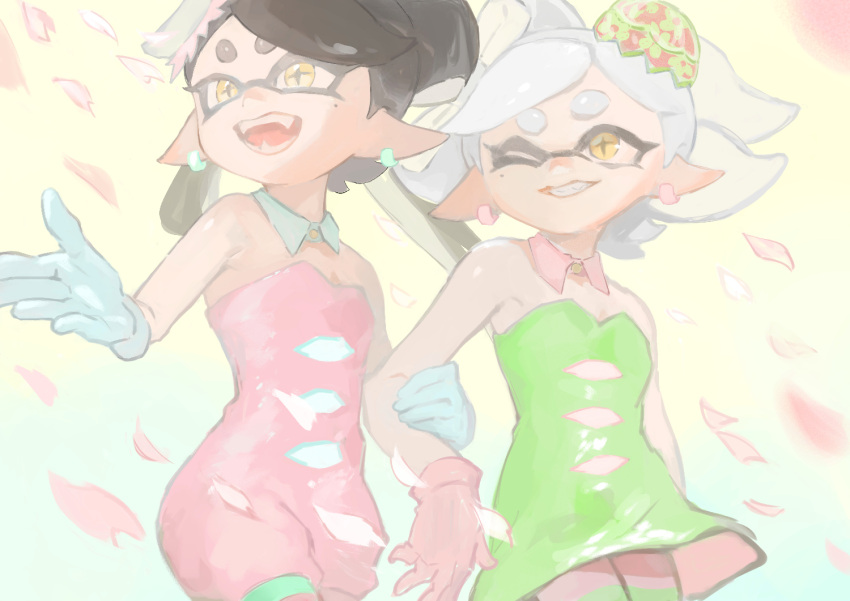 2girls bare_shoulders black_hair bow-shaped_hair callie_(splatoon) collar cousins cowboy_shot detached_collar dress earrings eggshell_hat falling_petals fangs gloves green_dress grey_hair grin hand_on_another's_arm hoop_earrings inkling jewelry jumpsuit kamikaihi_game long_hair looking_at_another marie_(splatoon) mole mole_under_eye multiple_girls official_alternate_costume one_eye_closed open_mouth outstretched_arm pantyhose petals pink_collar pink_gloves pink_jumpsuit pink_petals pointy_ears short_eyebrows short_hair short_jumpsuit smile splatoon_(series) splatoon_3 star-shaped_pupils star_(symbol) strapless strapless_dress striped_clothes striped_pantyhose swept_bangs symbol-shaped_pupils tentacle_hair thick_eyebrows twintails white_collar white_gloves yellow_background yellow_eyes