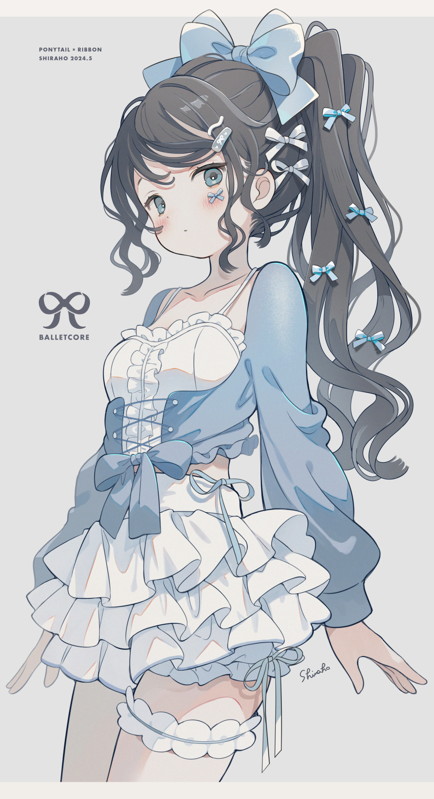 1girl absurdres artist_name black_hair blue_bow blue_eyes blue_ribbon blush bow bridal_garter camisole collarbone commentary_request curly_hair dot_mouth grey_background hair_bow hair_ornament hairclip highres layered_skirt long_hair long_sleeves original ponytail ribbon shiraho_(color-56) sidelocks simple_background skirt white_bow white_camisole white_skirt