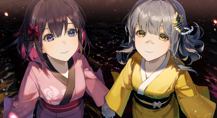 2girls absurdres alternate_costume azki_(hololive) bandaid bandaid_on_face bandaid_on_nose bee_hair_ornament black_hair black_robe bow colored_inner_hair commentary_request double-parted_bangs floral_print_kimono flower from_above grey_hair hachi_(live_union) hair_between_eyes hair_bow hair_flower hair_ornament hand_grab highres hololive infinity_symbol japanese_clothes karasuro kimono live_union long_hair looking_up medium_hair mole mole_under_eye multicolored_hair multiple_girls night obi official_art pink_hair pink_kimono red_bow red_robe robe sash smile standing standing_on_liquid two-tone_hair violet_eyes virtual_youtuber water yellow_eyes yellow_kimono yukata