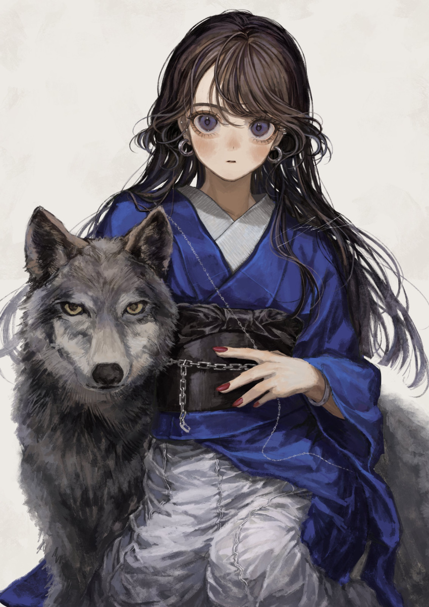 1girl absurdres animal black_hair black_sash blue_kimono chain commentary earrings highres japanese_clothes jewelry kimono long_hair long_sleeves looking_at_viewer nail_polish obi original red_nails sash sayoko_(sayosny2) signature simple_background solo symbol-only_commentary violet_eyes wide_sleeves wolf