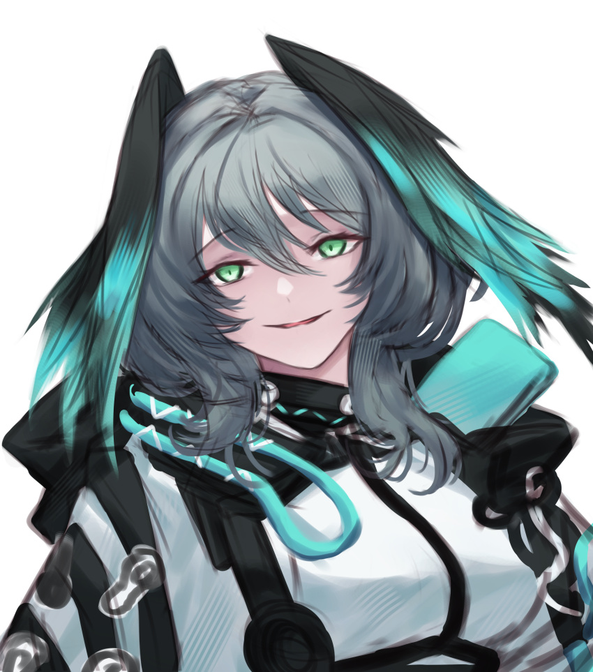 1girl absurdres arknights black_feathers black_wings blue_feathers blue_wings commentary_request feathered_wings feathers green_eyes grey_hair hair_between_eyes head_wings highres ho'olheyak_(arknights) infection_monitor_(arknights) kiwicci long_hair looking_at_viewer parted_lips simple_background smile solo two-tone_wings white_background wings
