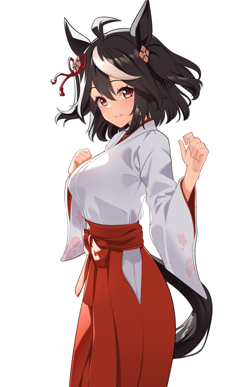 1girl absurdres alternate_costume animal_ears black_hair blush breasts closed_mouth commentary_request ear_ornament from_side hair_between_eyes hair_ornament hakama highres horse_ears horse_girl horse_tail japanese_clothes kitasan_black_(umamusume) long_sleeves medium_breasts miko multicolored_hair red_eyes red_hakama simple_background smile solo streaked_hair sunny_(20597521) tail tail_through_clothes two_side_up umamusume white_background white_hair wide_sleeves