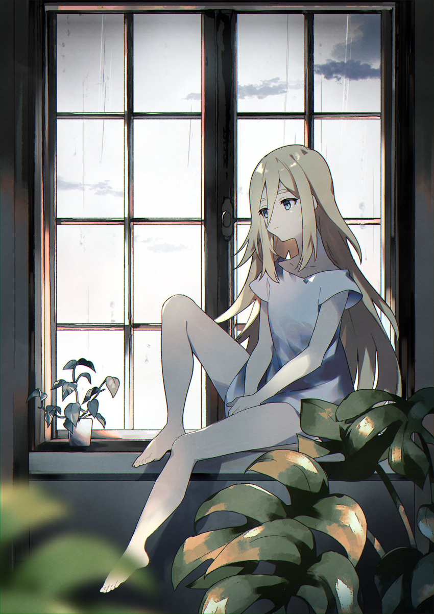 1girl barefoot between_legs blonde_hair blue_eyes blurry closed_mouth clouds commentary depth_of_field dress expressionless full_body hair_between_eyes hand_between_legs highres long_hair looking_outside muntins negiyan plant potted_plant rachel_gardner rain satsuriku_no_tenshi short_dress short_sleeves sideways_glance sitting solo symbol-only_commentary white_dress window