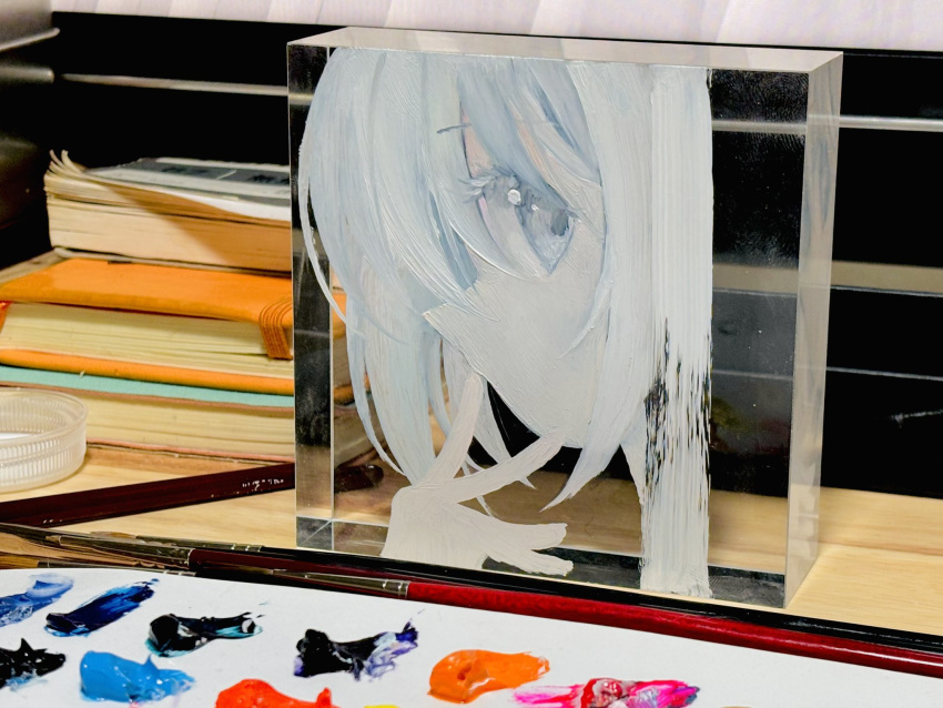 1girl acrylic_stand_(object) art_tools_in_frame close-up commentary highres kaede_(shijie_heping) looking_at_viewer oil_painting_(medium) original painting_(medium) photo_(medium) profile short_hair sideways_glance solo traditional_media white_eyes white_hair