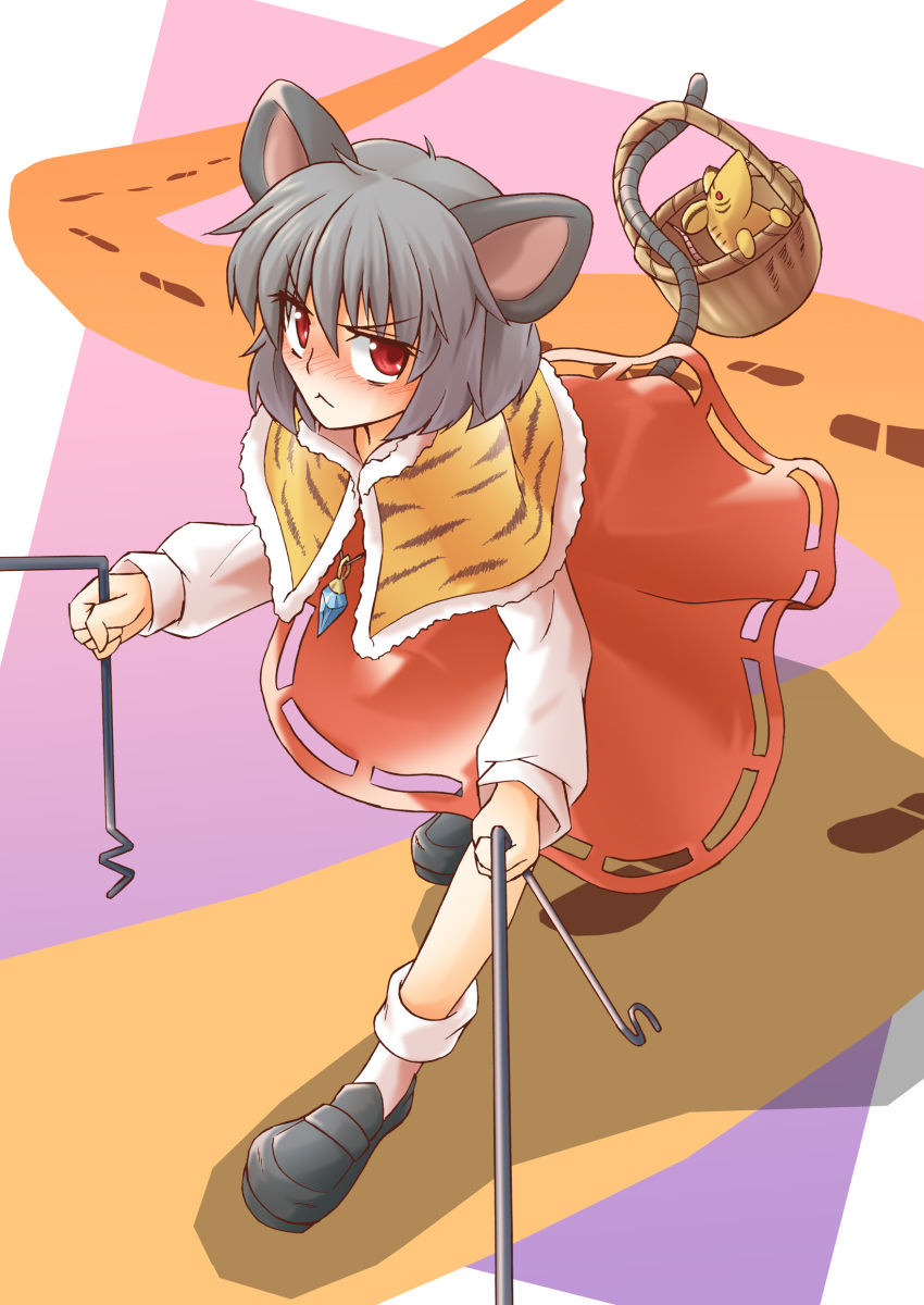 :&lt; absurdres alternate_color animal_ears basket blush grey_hair highres mouse mouse_ears mouse_tail nazrin okkiiwanko red_eyes short_hair solo tail touhou
