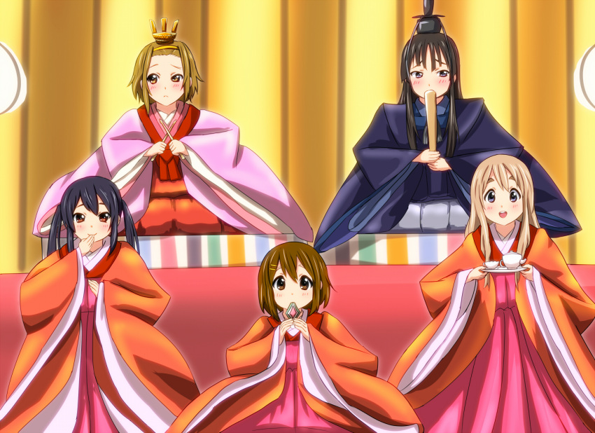 black_hair blonde_hair blue_eyes brown_eyes brown_hair cosplay diesel-turbo drumsticks hat hina_doll_set hina_ningyou hinamatsuri hirasawa_yui japanese_clothes k-on! kimono kotobuki_tsumugi multilayer_kimono nakano_azusa ritual_baton tainaka_ritsu tate_eboshi tea_set