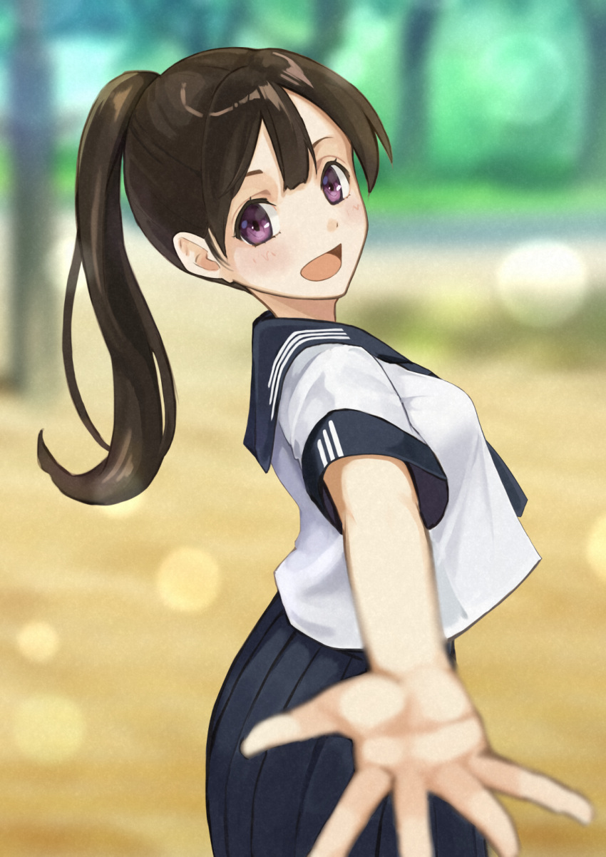 1girl :d ashiya_hiro bangs blue_sailor_collar blue_skirt blurry blurry_background blush breasts brown_hair commentary_request day depth_of_field hair_between_eyes head_tilt highres long_hair looking_at_viewer looking_to_the_side medium_breasts open_mouth original outdoors outstretched_arm ponytail sailor_collar school_uniform serafuku shirt short_sleeves skirt smile solo violet_eyes white_shirt