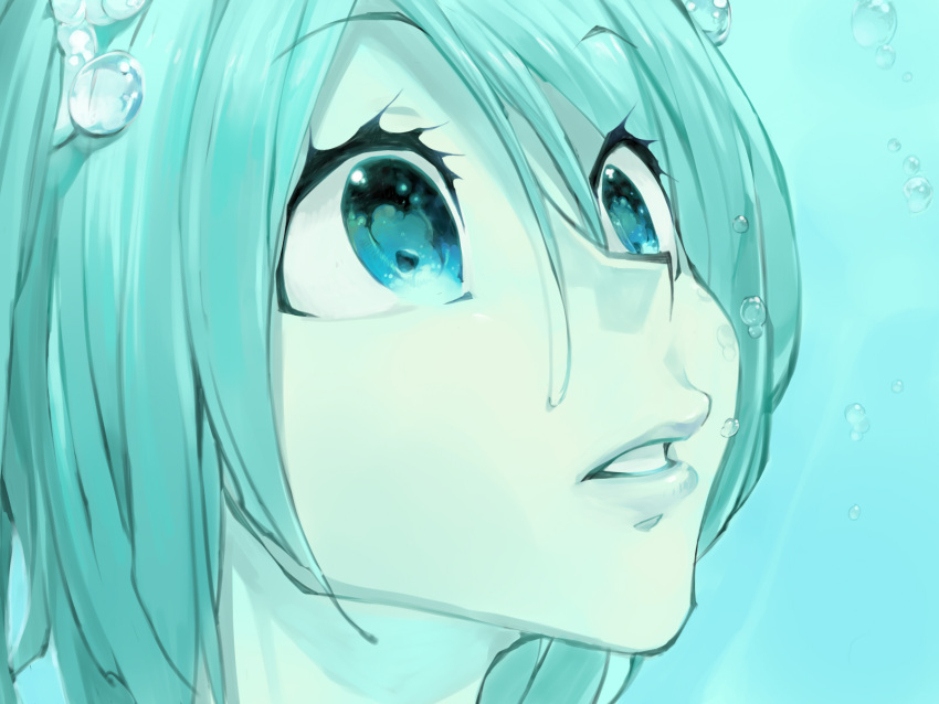 1girl aqua_hair blue_eyes close-up face hatsune_miku highres kazeto lips looking_up solo underwater vocaloid