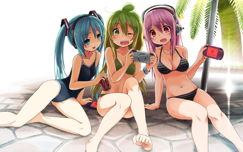 arm_support barefoot bikini blue_hair breasts cleavage crossover feet green_hair gumi hatsune_miku headphones highres jewelry kuromaru9 long_hair multiple_girls navel necklace nitroplus one-piece_swimsuit original palm_tree personification pink_hair playing_games playstation_portable pool psp sonico soniko super_sonico swimsuit tree twintails vocaloid wink
